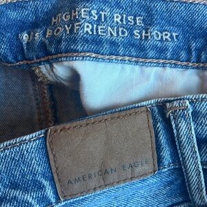 American‎ Eagle Women’s Jean Shorts Highest Rise 90’s Boyfriend Short Size 4